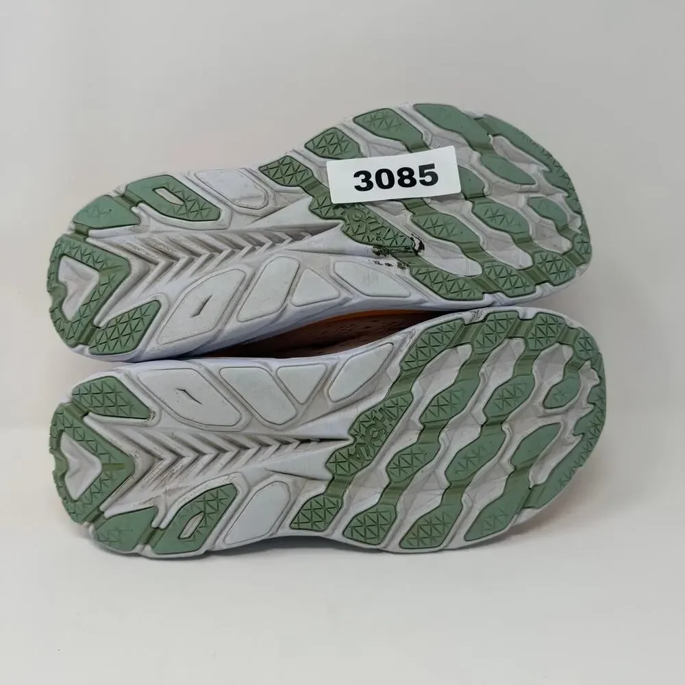 HOKA Clifton 8 Women’s 10B Running Shoes